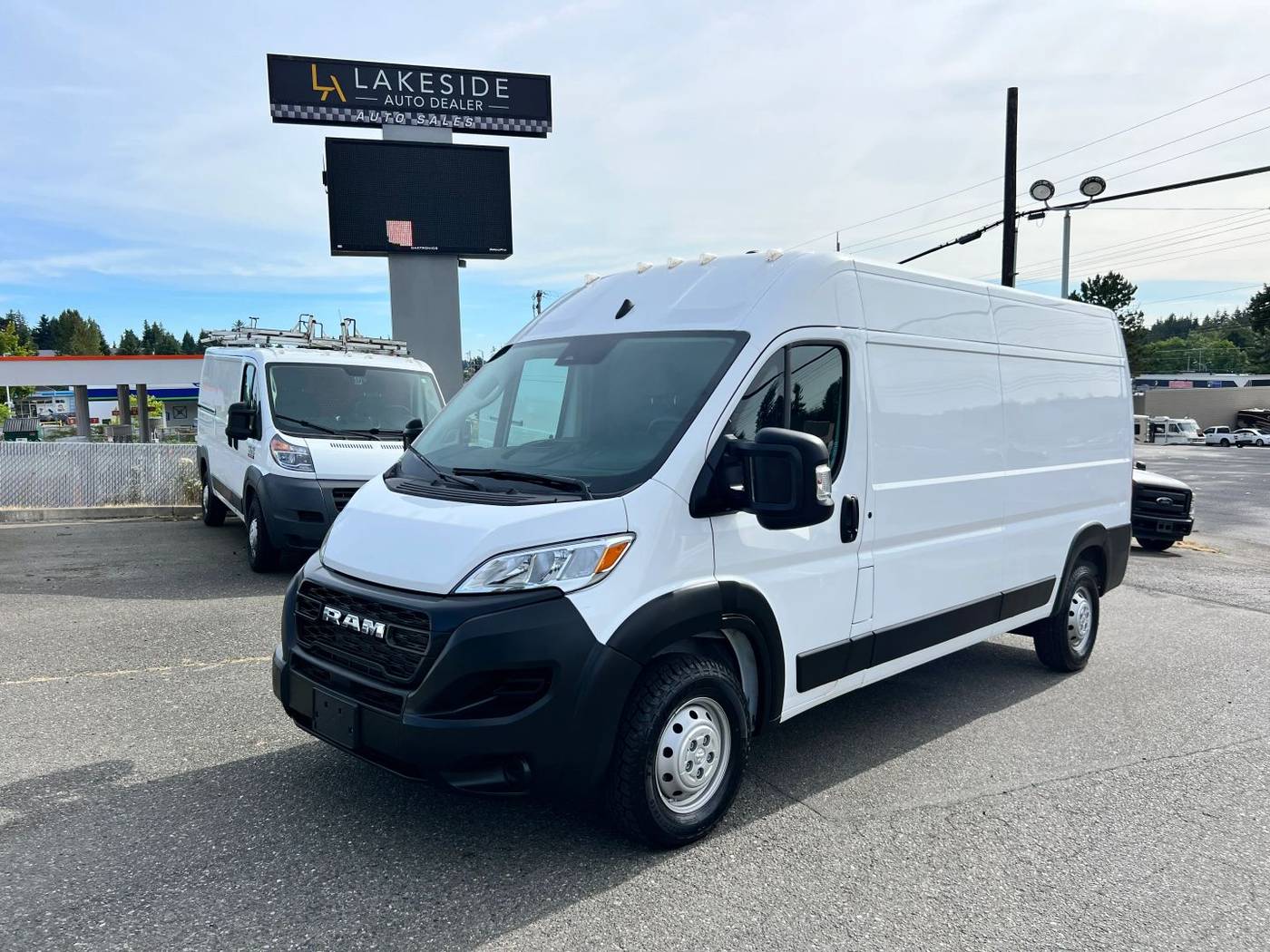 2023 Ram ProMaster Cargo Van 2500 — Cargo Van — 32,340 mi — Lynnwood, WA