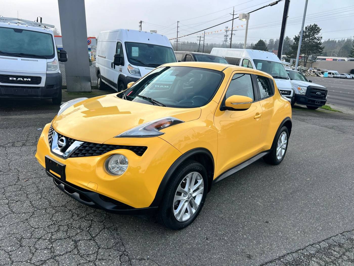 2016 Nissan JUKE S — SUV — 130,324 mi — Lynnwood, WA