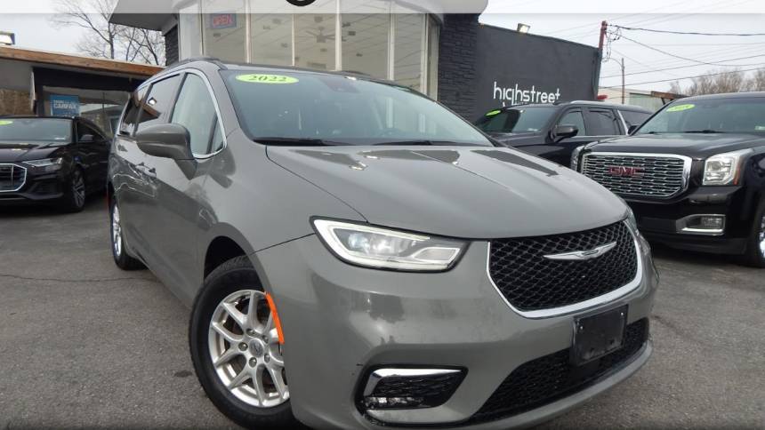 2022 Chrysler Pacifica Touring L — Minivan — 60,118 mi — Pottstown, PA