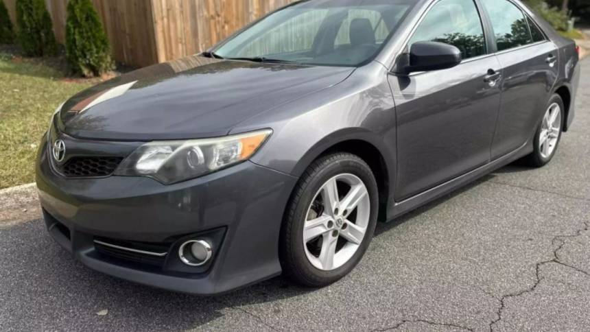2014 Toyota Camry L — Sedan — 251,300 mi — Marietta, GA