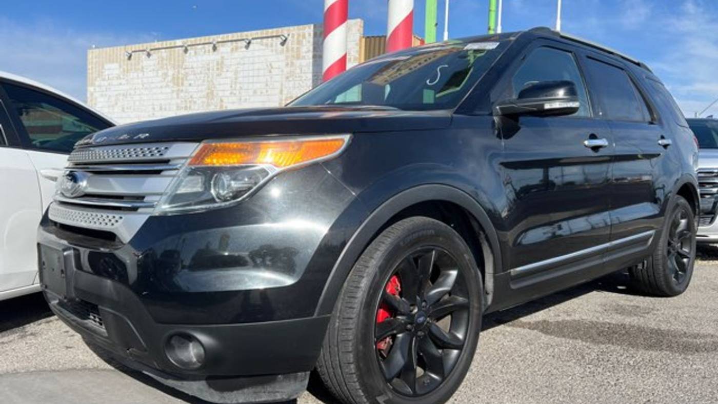 2013 Ford Explorer XLT — SUV — 71,658 mi — Las Vegas, NV