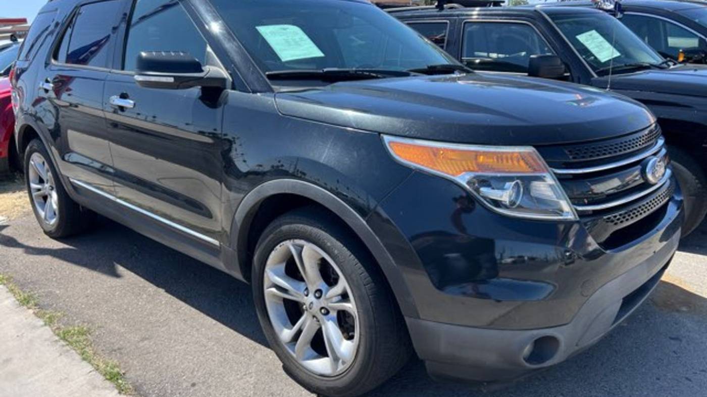 2015 Ford Explorer Limited — SUV — 101,156 mi — Las Vegas, NV