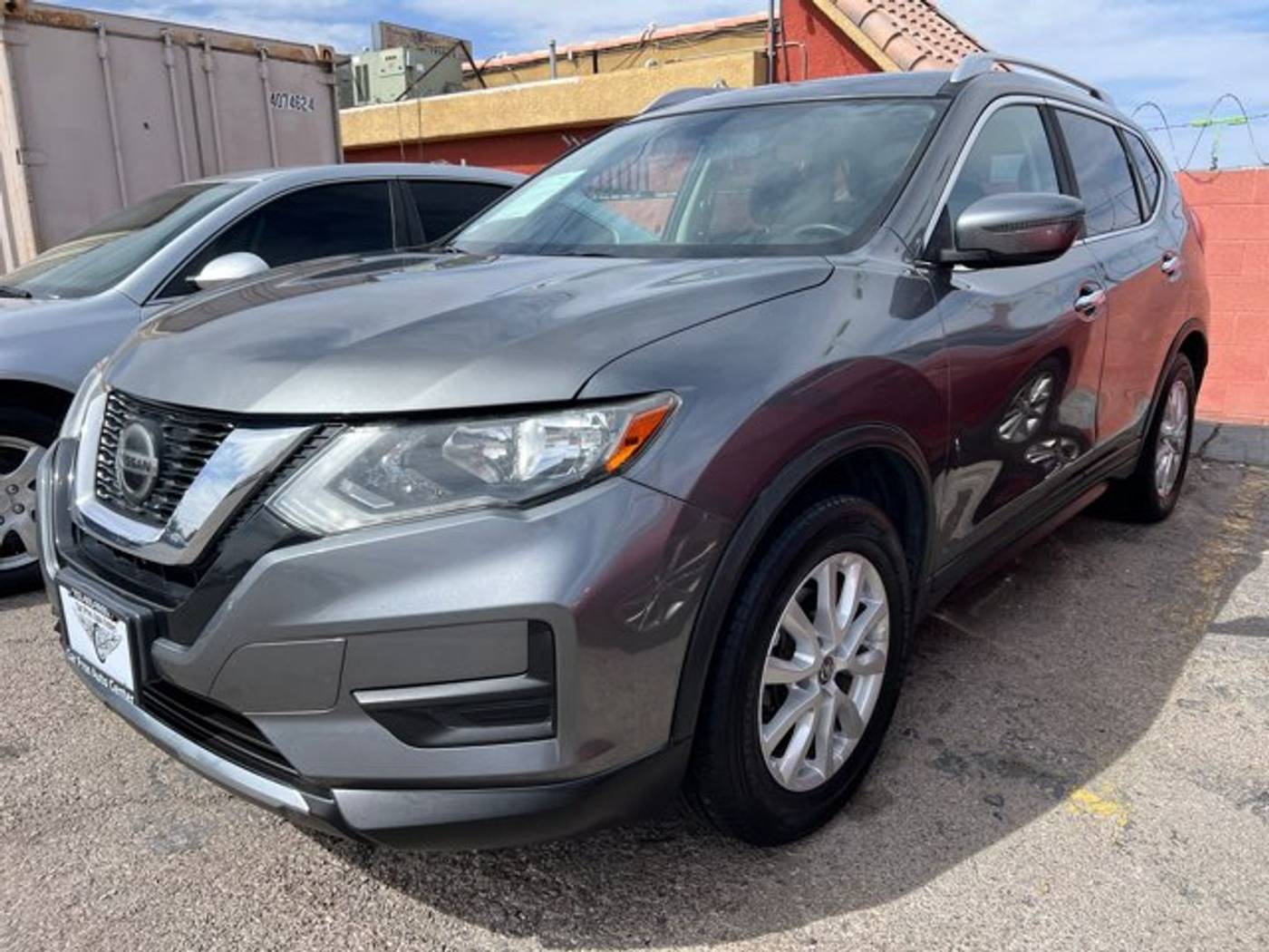 2018 Nissan Rogue SV — SUV — 101,656 mi — Las Vegas, NV