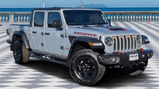 2023 Jeep Gladiator Mojave — Pickup Truck — 5,261 mi — Aurora, CO