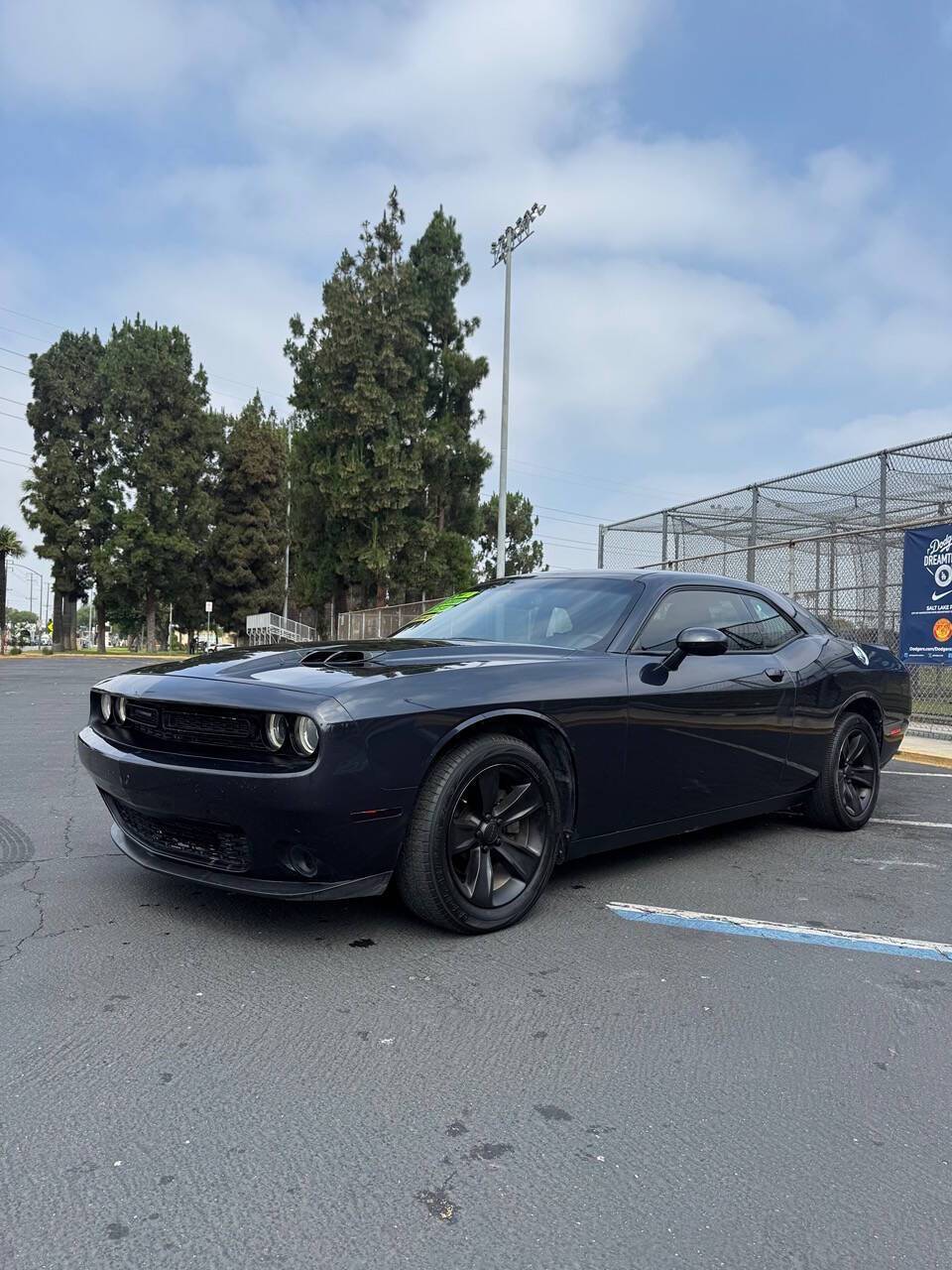 2018 Dodge Challenger SXT — Coupe — 117,639 mi — Bell, CA