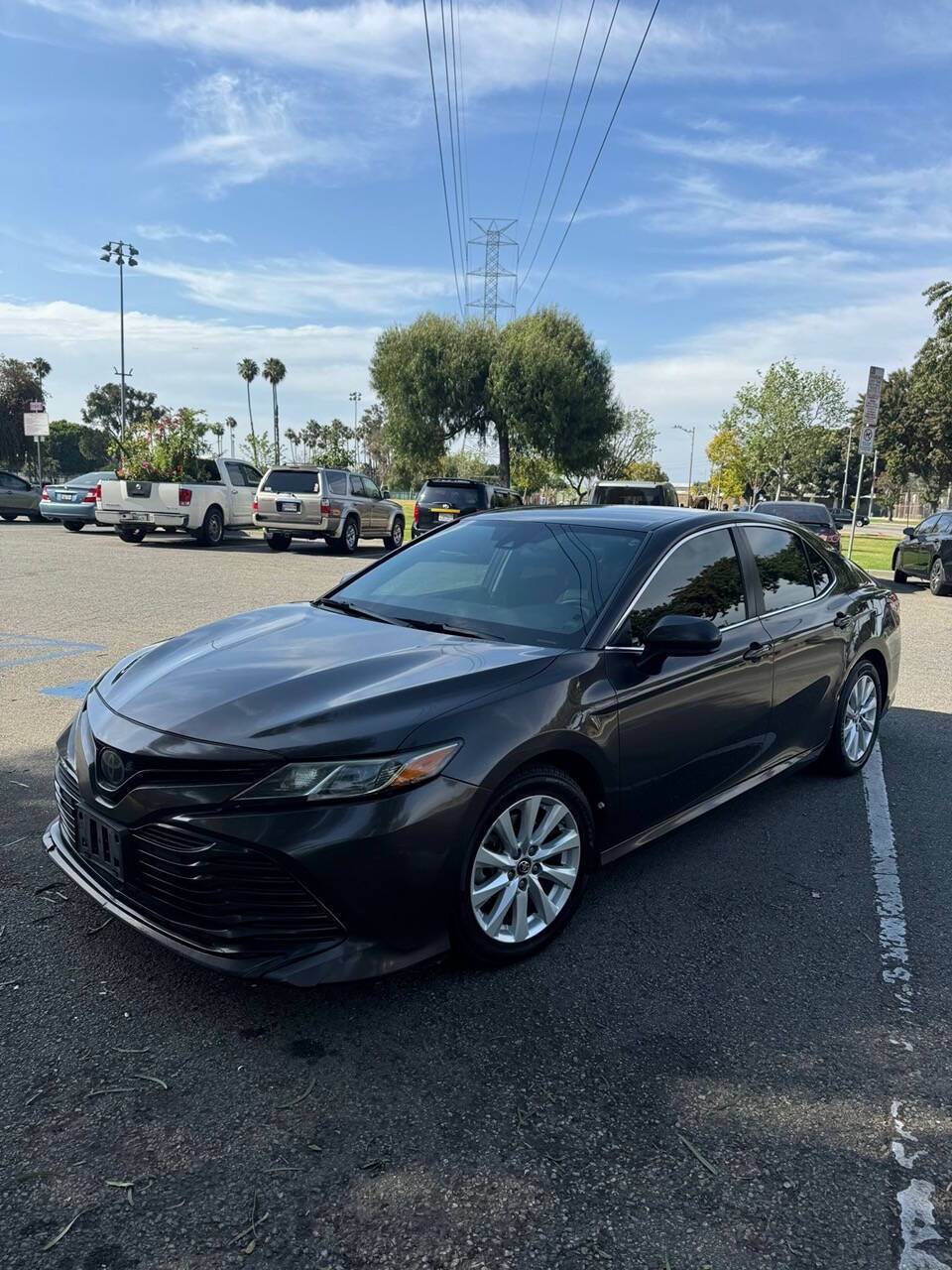 2019 Toyota Camry LE — Sedan — 151,957 mi — Bell, CA