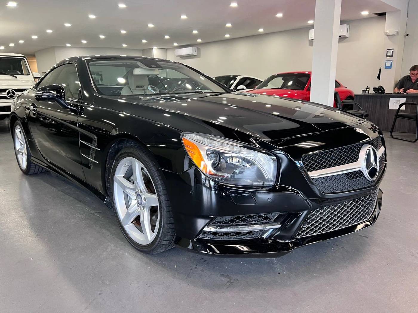 2013 Mercedes-Benz SL SL 550 — Convertible — 43,356 mi — Tampa, FL