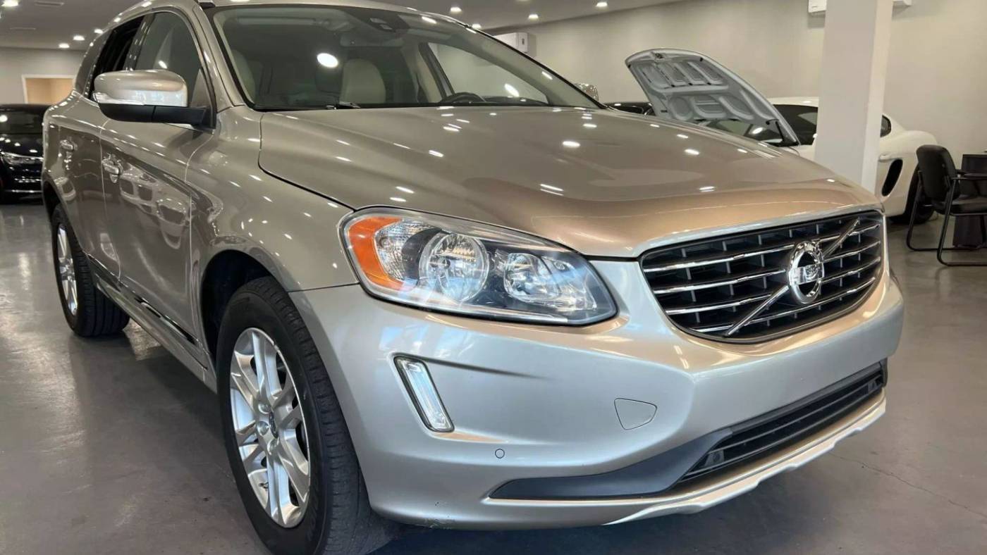 2014 Volvo XC60 3.2 Premier — SUV — 101,058 mi — Tampa, FL