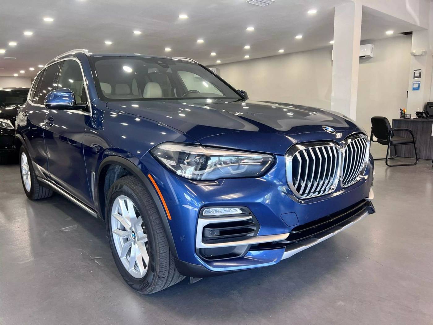 2019 BMW X5 40i — SUV — 83,678 mi — Tampa, FL