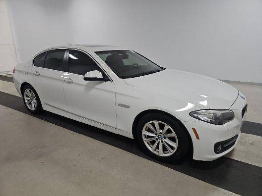 2016 BMW 5 Series 528i