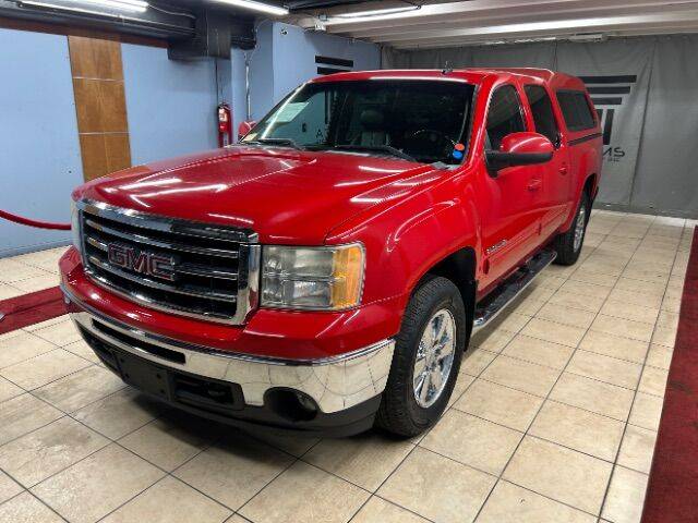 2013 GMC Sierra 1500 SLT — Pickup Truck — 106,053 mi — Charlotte, NC