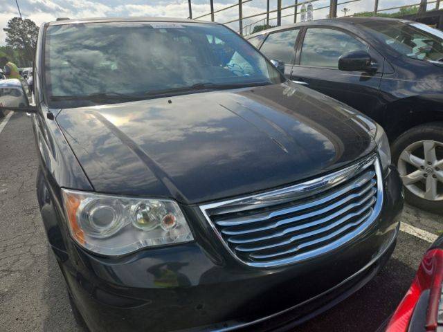 2016 Chrysler Town & Country Limited Platinum — Minivan — 90,370 mi — Charlotte, NC