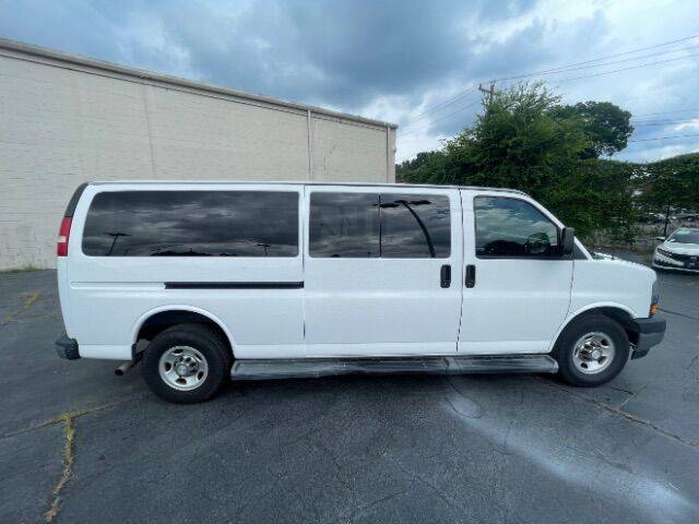 2019 Chevrolet Express Passenger LT — Passenger Van — 94,307 mi — Charlotte, NC