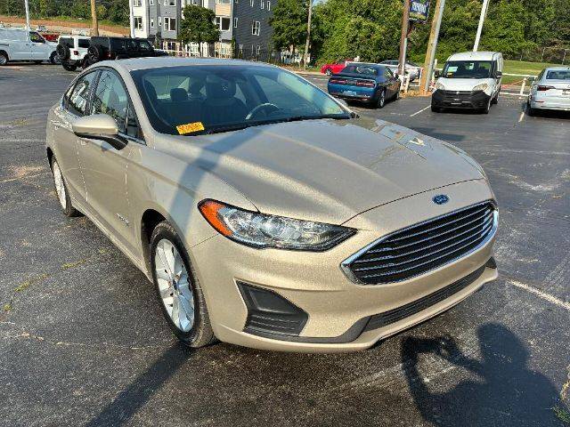 2019 Ford Fusion Hybrid SE — Sedan — 138,437 mi — Charlotte, NC