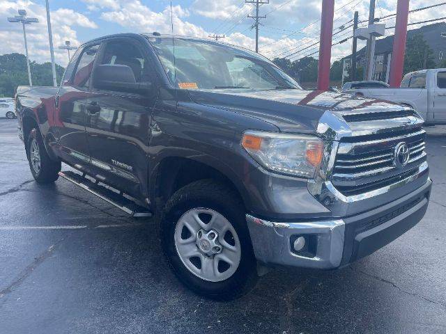 2017 Toyota Tundra SR5 — Pickup Truck — 165,872 mi — Charlotte, NC