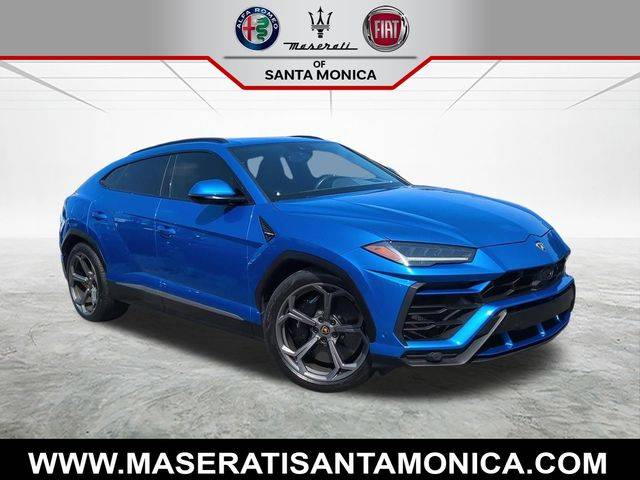 2021 Lamborghini Urus Standard