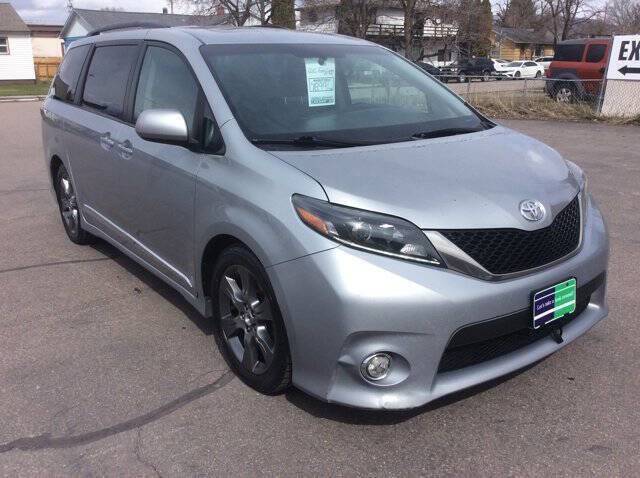 2015 Toyota Sienna SE — Minivan — 121,141 mi — Missoula, MT