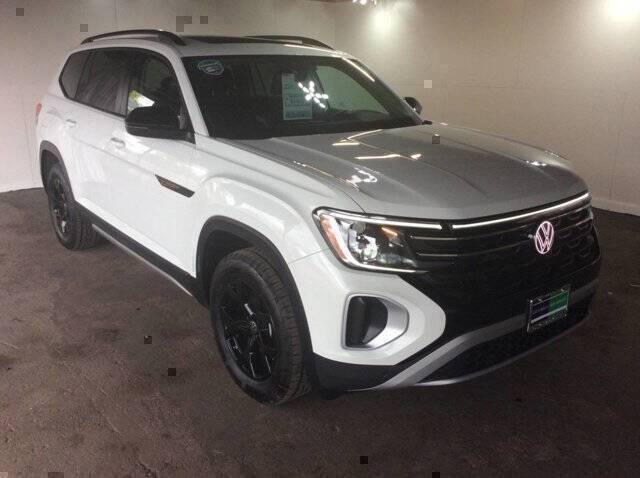 2024 Volkswagen Atlas Peak Edition SE with Technology — SUV — 7,279 mi — Missoula, MT