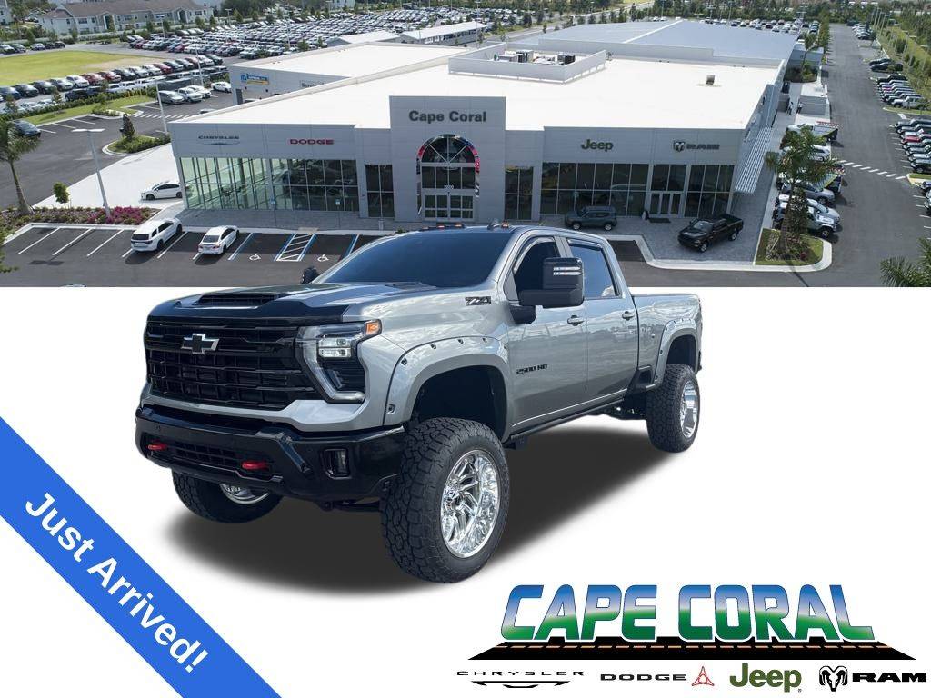 2025 Chevrolet Silverado 2500HD LT — Pickup Truck — 10,576 mi — Cape Coral, FL