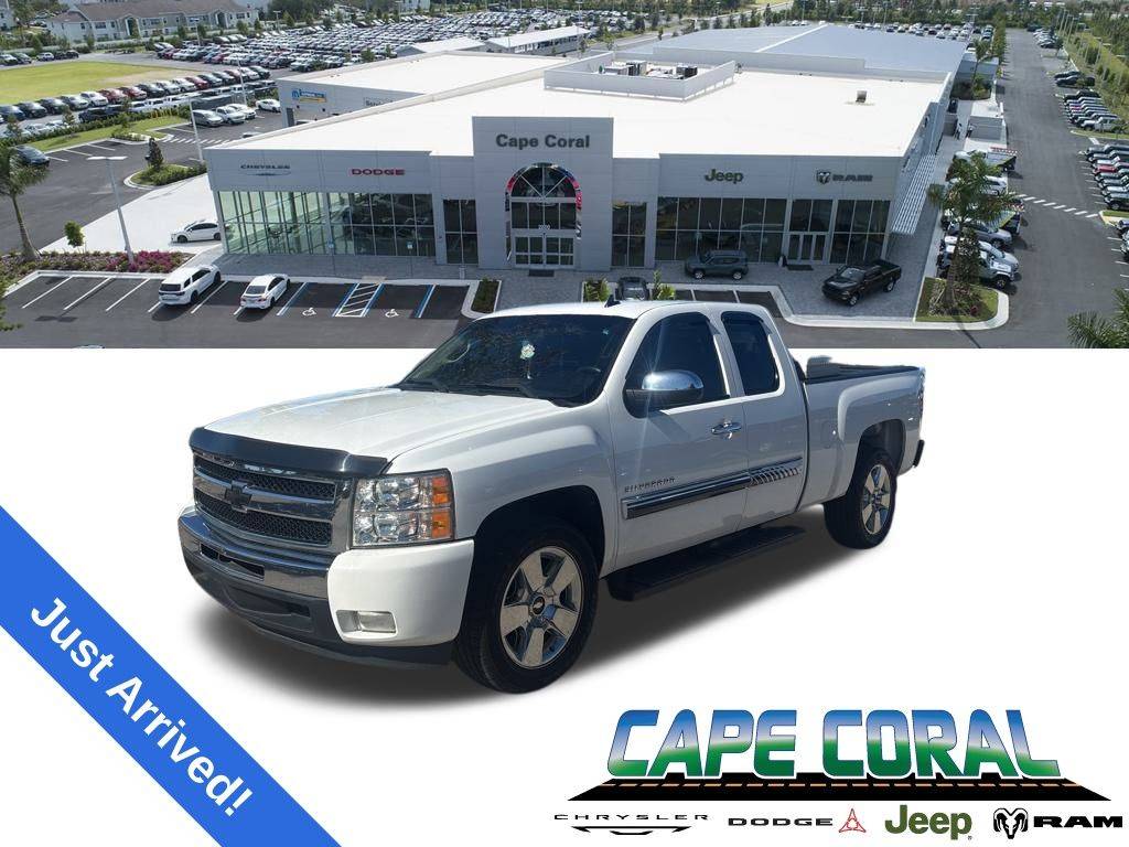 2011 Chevrolet Silverado 1500 LT — Pickup Truck — 118,742 mi — Cape Coral, FL