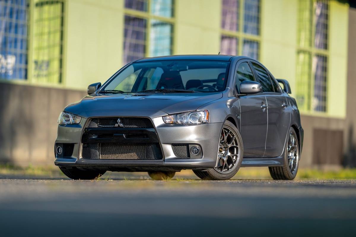 2015 Mitsubishi Lancer Evolution Final Edition — Sedan — 22,520 mi — Lynnwood, WA