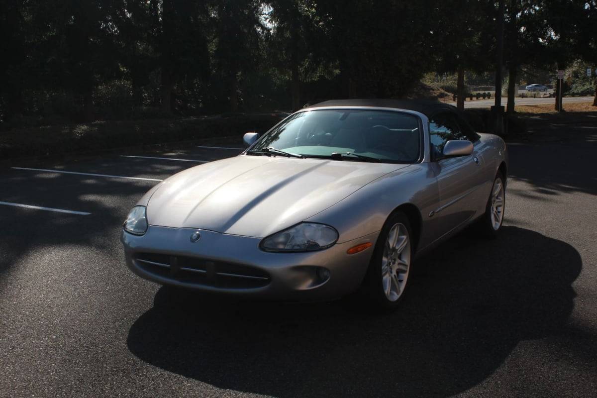 2000 Jaguar XK8 Standard — Convertible — 43,941 mi — Lynnwood, WA