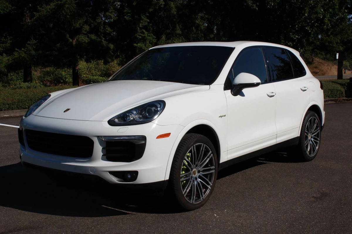 2018 Porsche Cayenne S E-Hybrid — SUV — 85,203 mi — Lynnwood, WA
