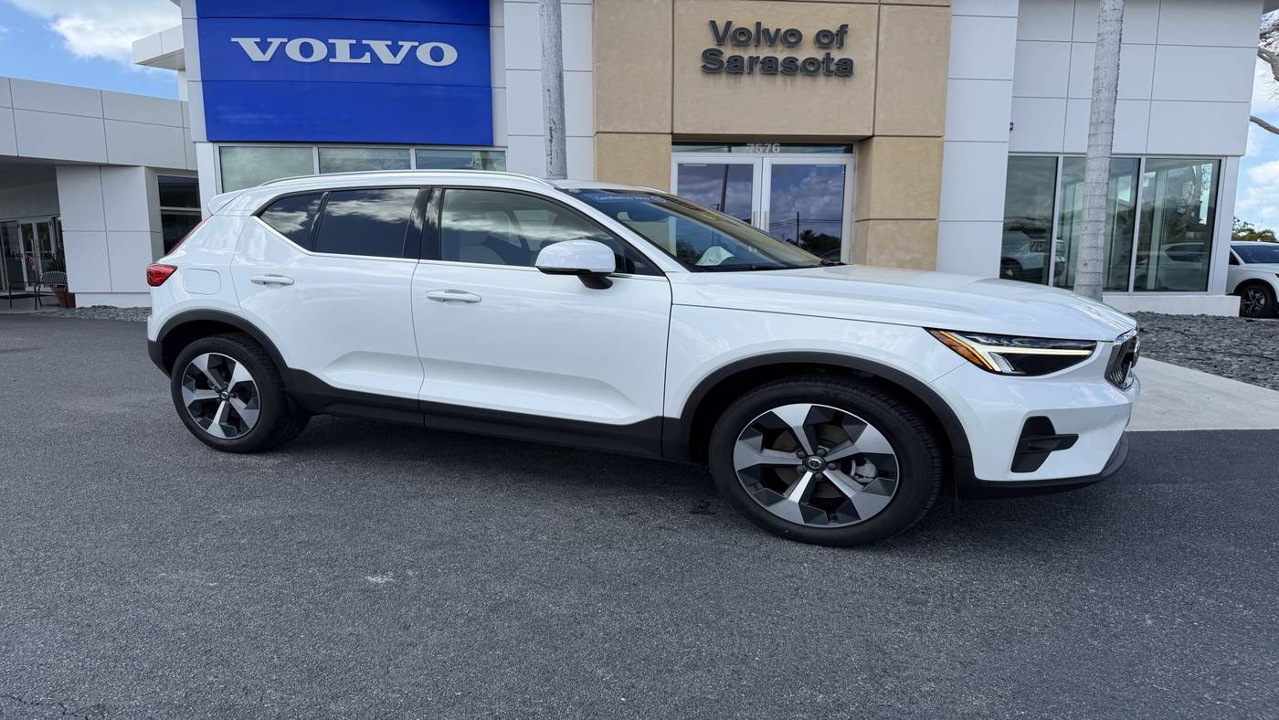 2023 Volvo XC40 Plus — SUV — 27,397 mi — Sarasota, FL