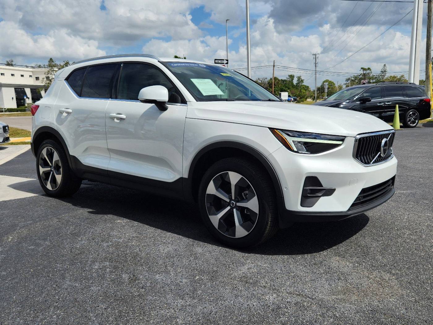 2024 Volvo XC40 Plus — SUV — 9,939 mi — Sarasota, FL