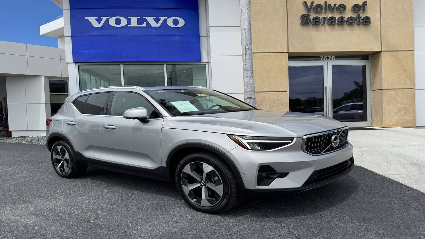 2023 Volvo XC40 Plus — SUV — 28,685 mi — Sarasota, FL