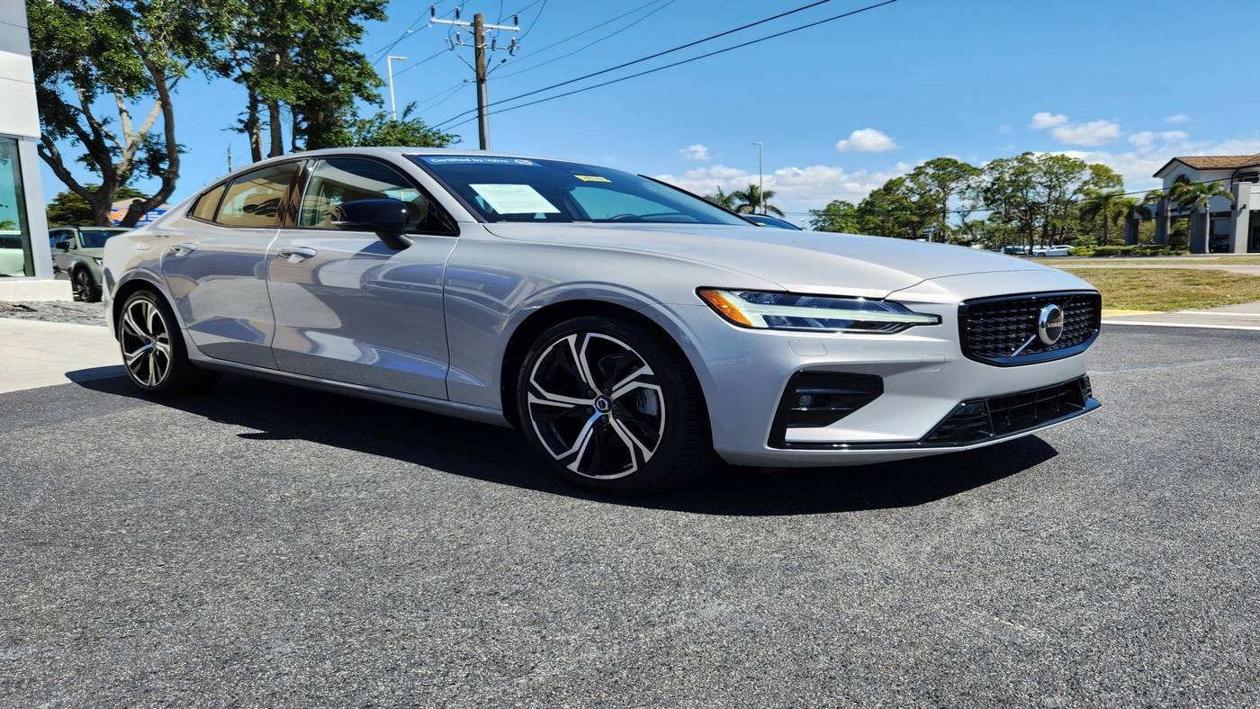 2024 Volvo S60 Core — Sedan — 13,131 mi — Sarasota, FL