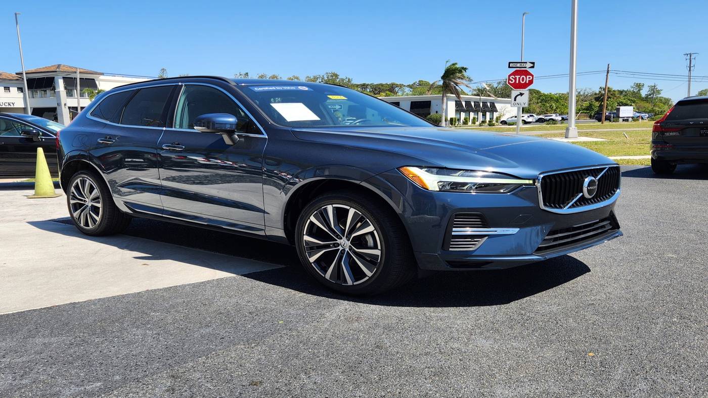 2022 Volvo XC60 Momentum — SUV — 24,873 mi — Sarasota, FL