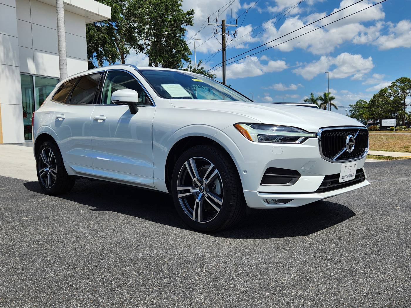 2019 Volvo XC60 Momentum — SUV — 24,446 mi — Sarasota, FL