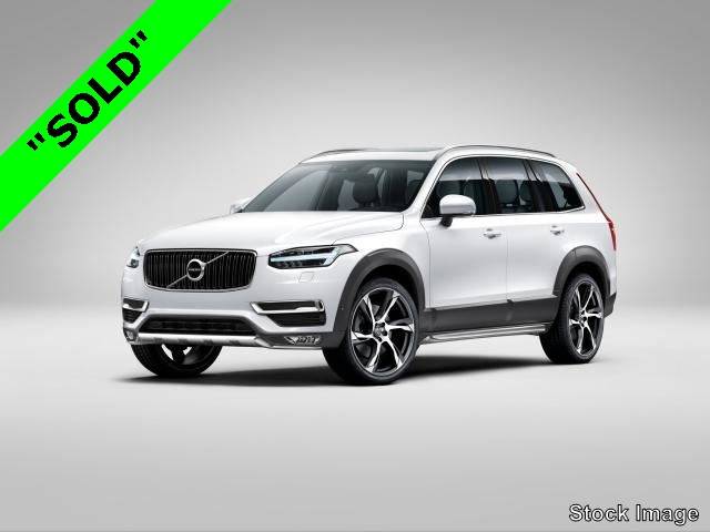 2017 Volvo XC90 Momentum — SUV — 64,262 mi — Dayton, OH