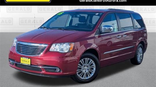 2015 Chrysler Town & Country Touring-L — Minivan — 94,625 mi — North Aurora, IL