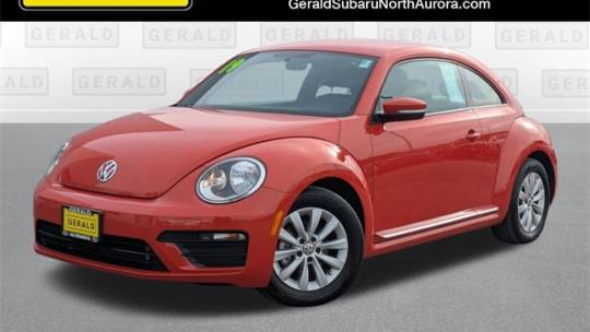 2019 Volkswagen Beetle S — Coupe — 33,448 mi — North Aurora, IL