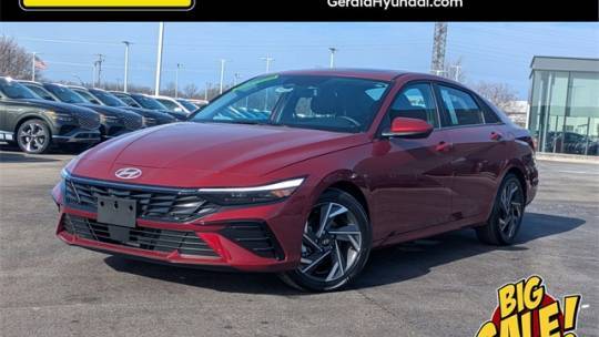 2024 Hyundai Elantra SEL — Sedan — 4,342 mi — North Aurora, IL