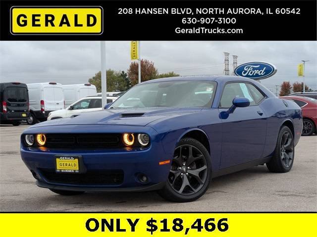 2020 Dodge Challenger SXT — Coupe — 81,360 mi — North Aurora, IL