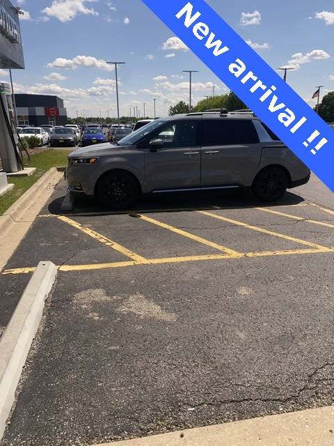 2022 Kia Carnival SX Prestige — Minivan — 72,288 mi — North Aurora, IL