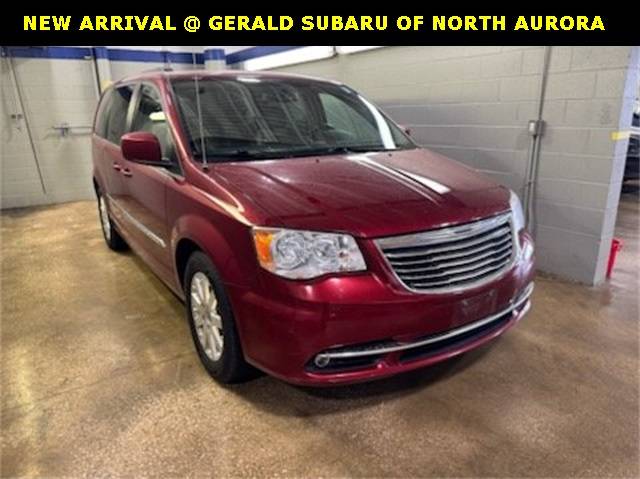 2013 Chrysler Town & Country Touring — Minivan — 84,995 mi — North Aurora, IL