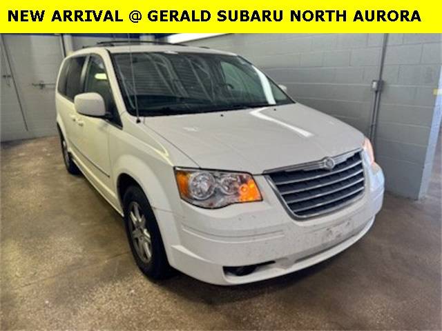 2010 Chrysler Town & Country Touring Plus — Minivan — 221,101 mi — North Aurora, IL