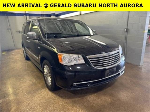2014 Chrysler Town & Country Touring-L 30th Anniversary Edition — Minivan — 26,553 mi — North Aurora, IL