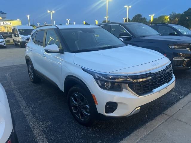 2024 Kia Seltos S — SUV — 19,709 mi — North Aurora, IL