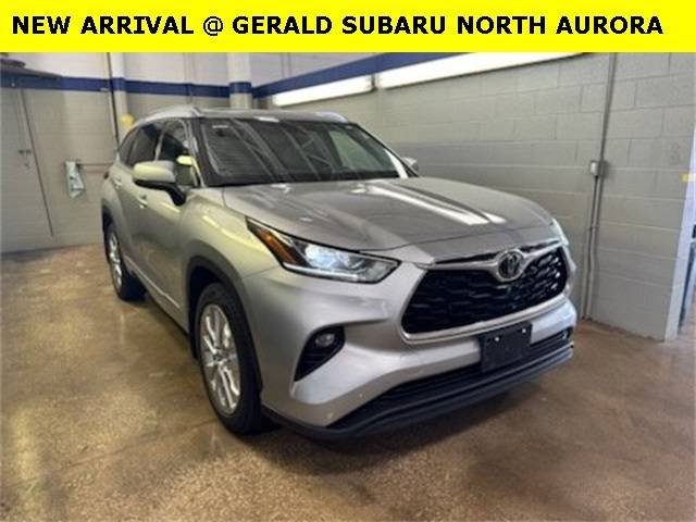 2021 Toyota Highlander Limited — SUV — 29,096 mi — North Aurora, IL
