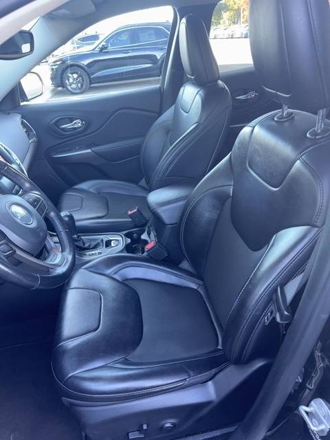 2021 Jeep Cherokee Latitude Plus — SUV — 36,701 mi — North Aurora, IL