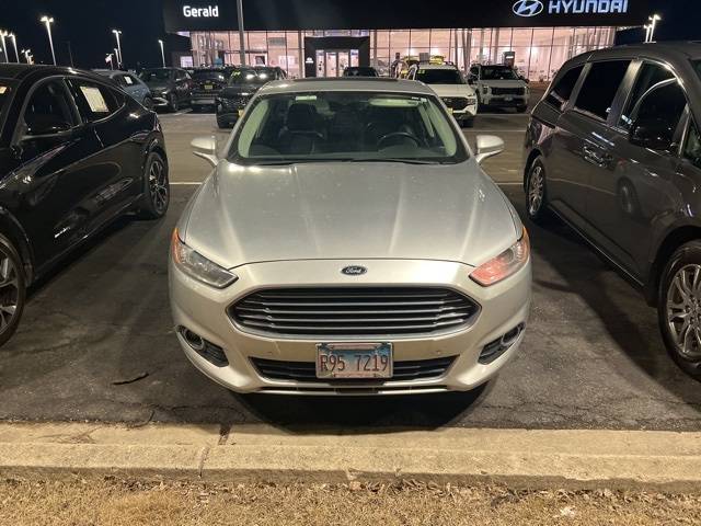 2013 Ford Fusion Titanium — Sedan — 137,792 mi — North Aurora, IL