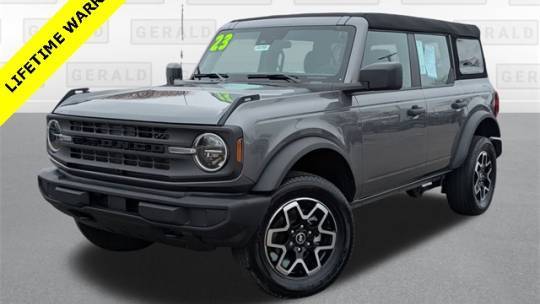 2023 Ford Bronco Base — SUV — 8,911 mi — North Aurora, IL