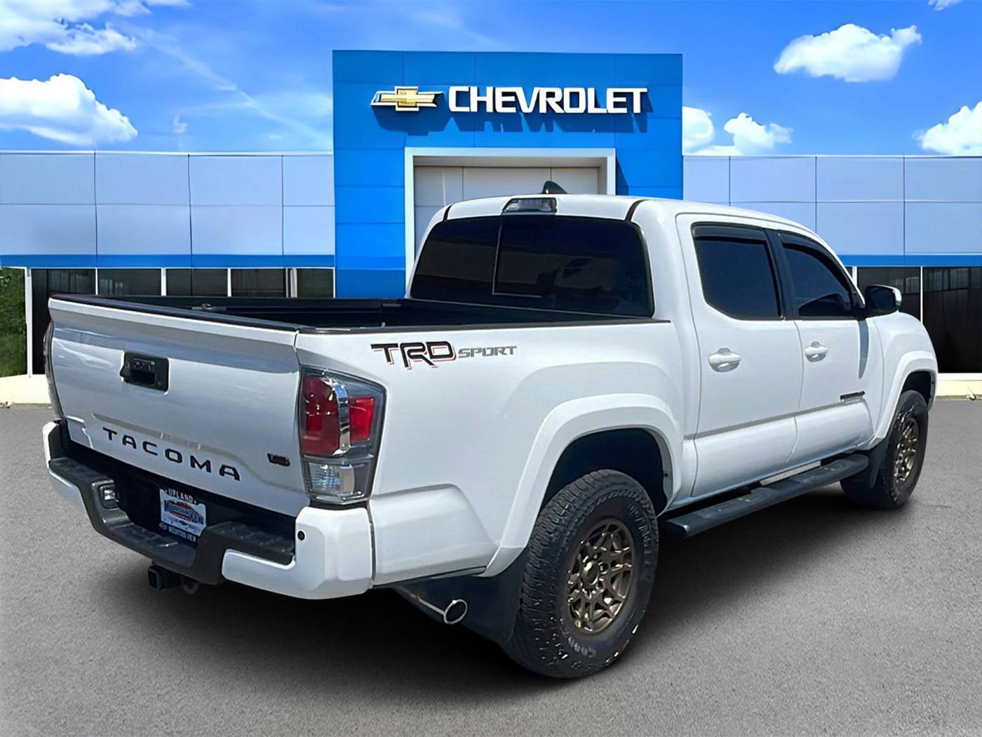 Thumbnail 3
