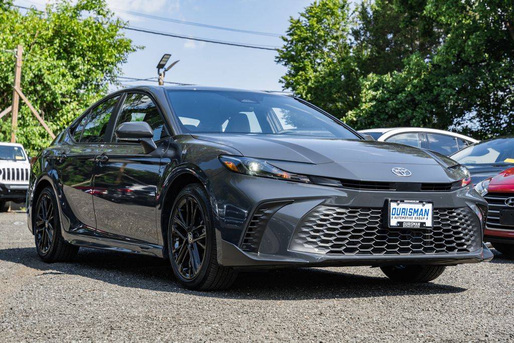 2025 Toyota Camry SE — Sedan — 10,379 mi — Bowie, MD
