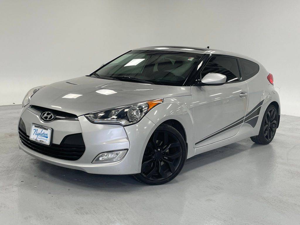 2013 Hyundai Veloster Base — Hatchback — 97,931 mi — Aurora, IL